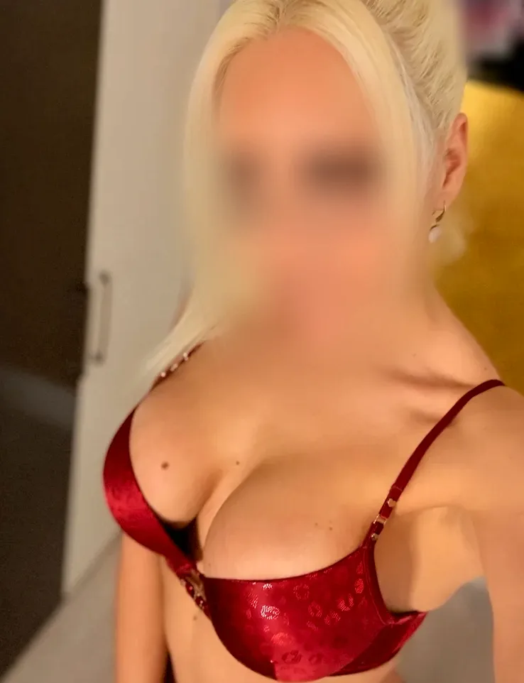 Melike, 33