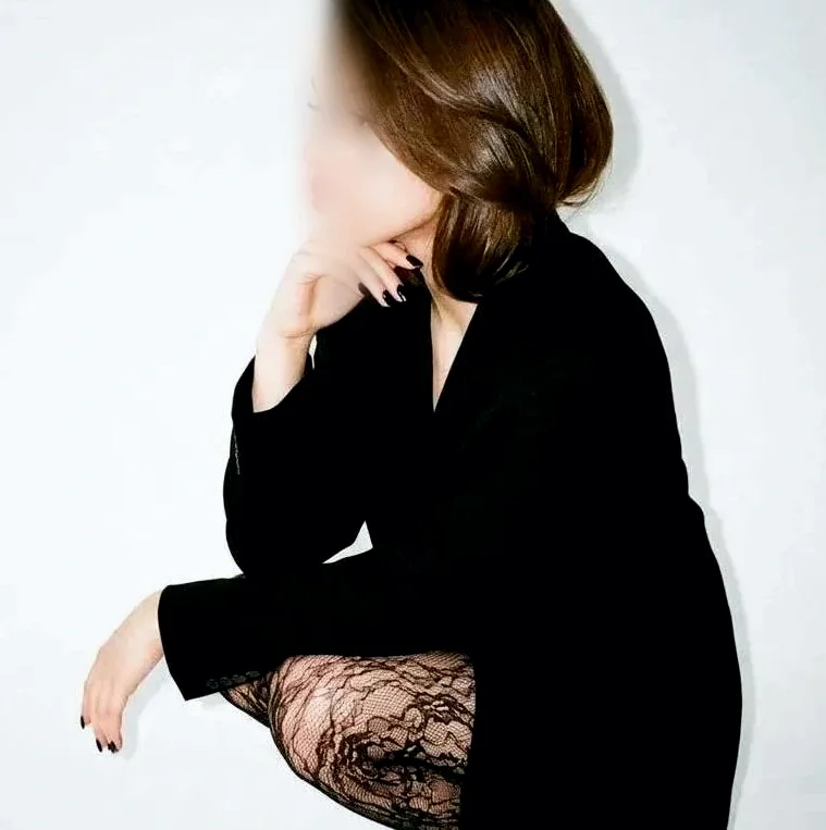 Özlem, 19