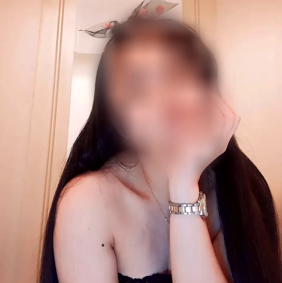 Ramona, 32